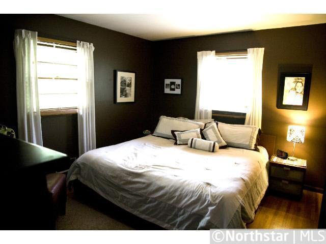 938 Cobb Road Shoreview, MN 55126 - Photo 6 of 6 Gallery Image 6