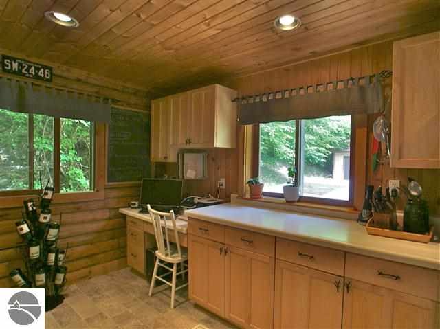 8198 South Tremain Road Maple City, MI 49664 - Photo 14 of 68 1748478-13.JPG