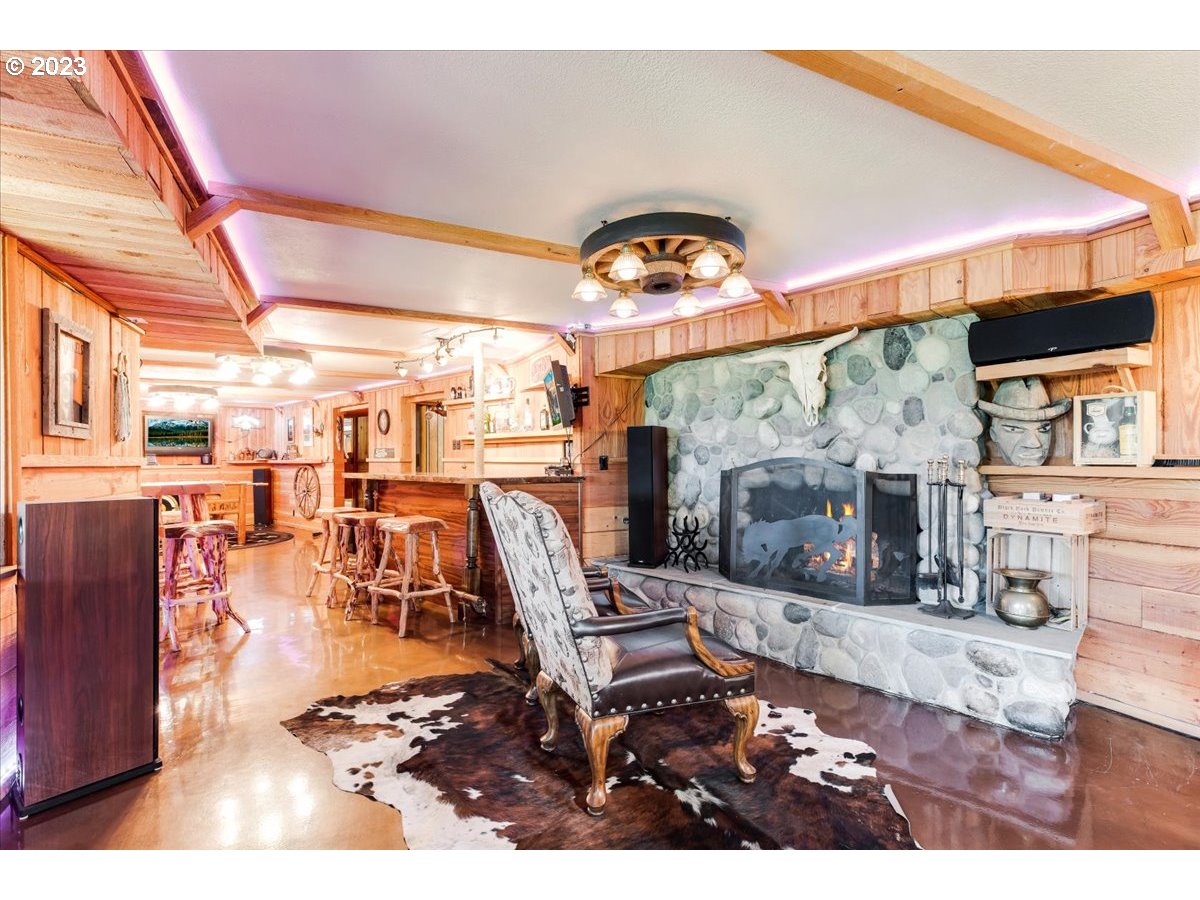 715 Southwest Walters Drive Gresham, OR 97080 - Photo 36 of 48 Bonus Room