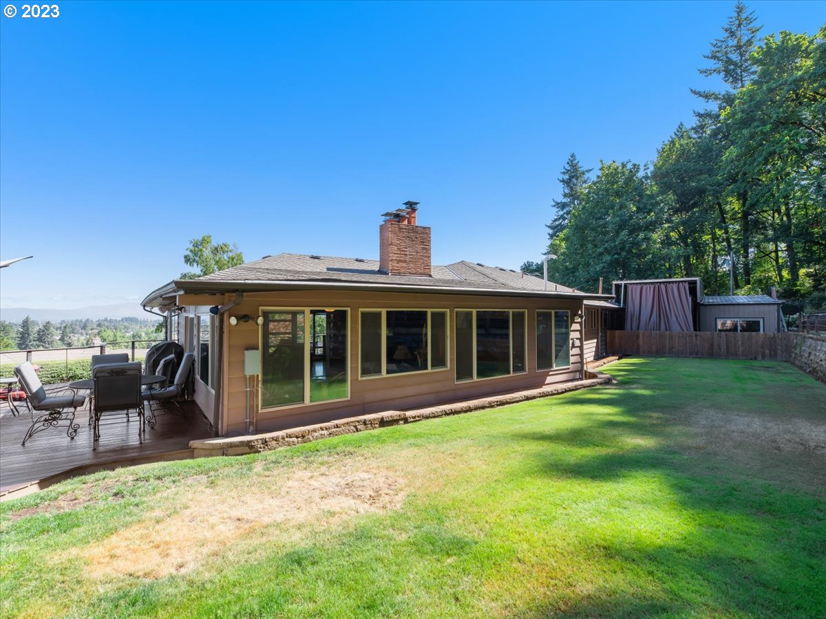 715 Southwest Walters Drive Gresham, OR 97080 - Photo 45 of 48 a view of a house with yard and sitting area