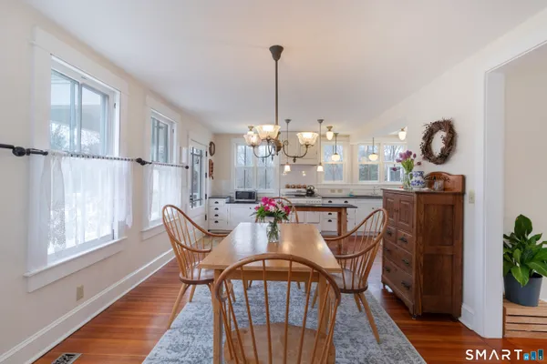 $989,000 | 397 Moose Hill Road, Guilford, CT 06437