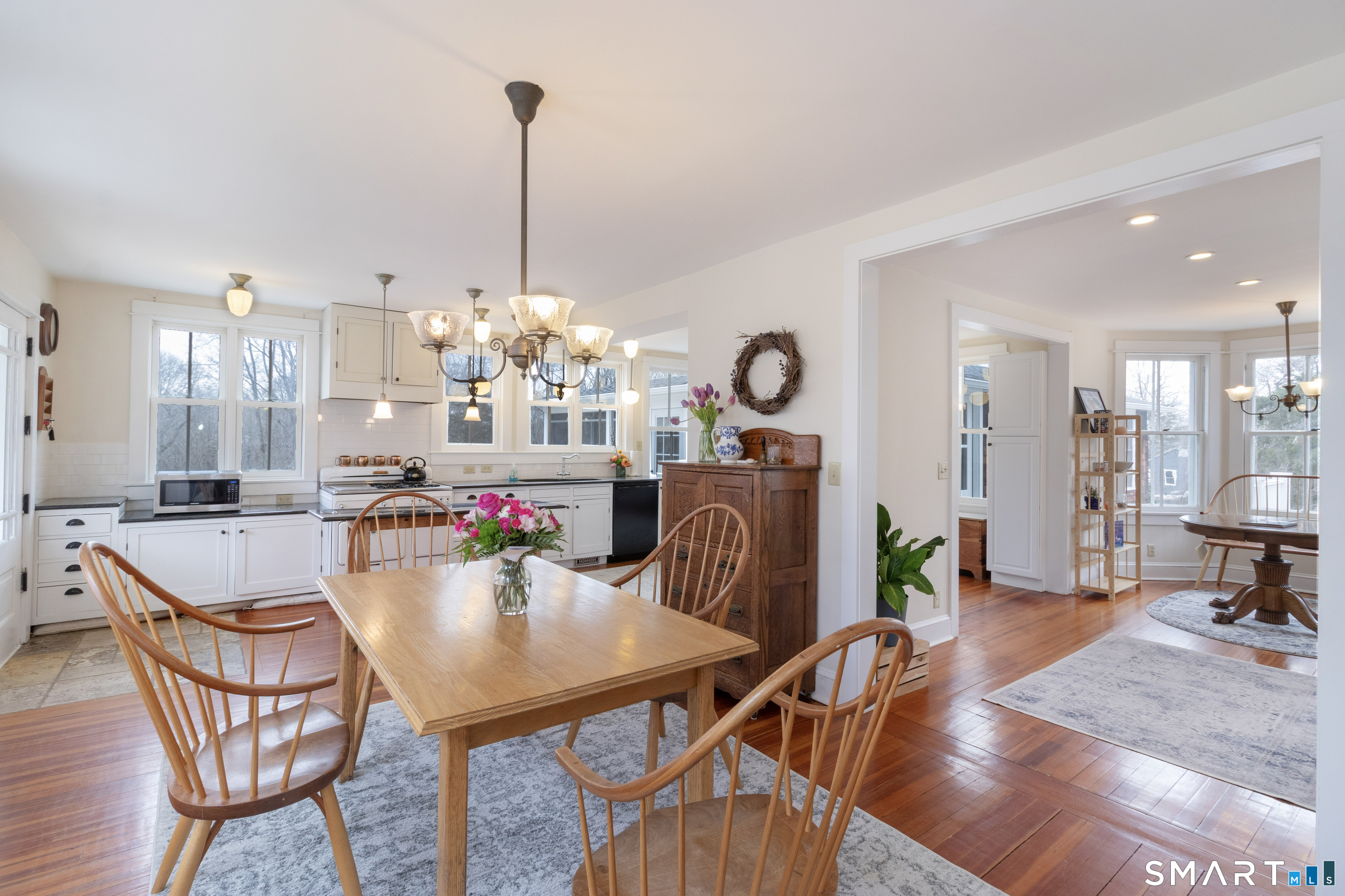 397 Moose Hill Road Guilford, CT 06437 - Photo 14 of 40