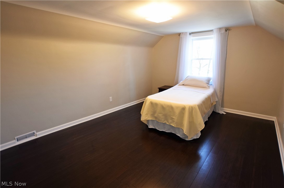 6256 Highland Road Cleveland, OH 44143 - Photo 14 of 18 Gallery Image 14