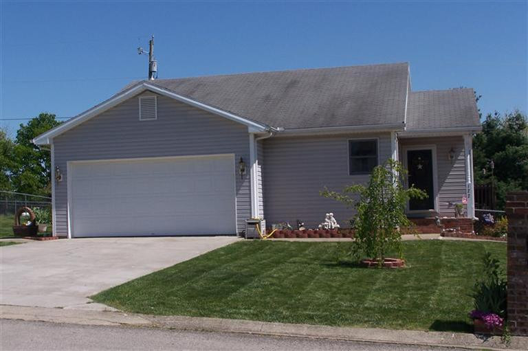 122 Spring Ridge Way Winchester, KY 40391 - Photo 1 of 34 Photo 1