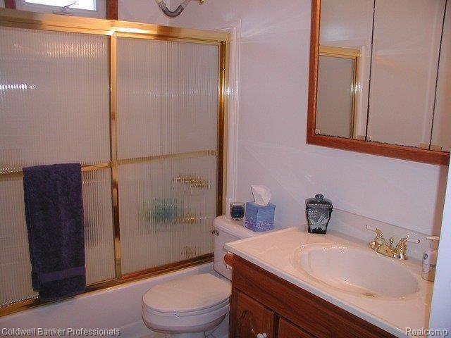 12227 Frances Road Otisville, MI 48463 - Photo 24 of 25 12227 Frances bath