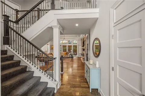 $940,000 | 11607 West 158th Terrace, Overland Park, KS 66221
