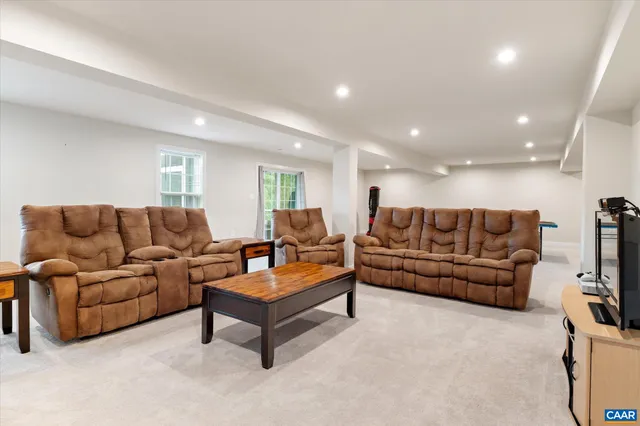 $1,095,000 | 5626 McKinley Lane, Charlottesville, VA 22903