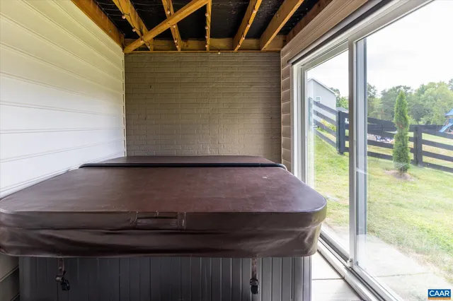 $1,095,000 | 5626 McKinley Lane, Charlottesville, VA 22903