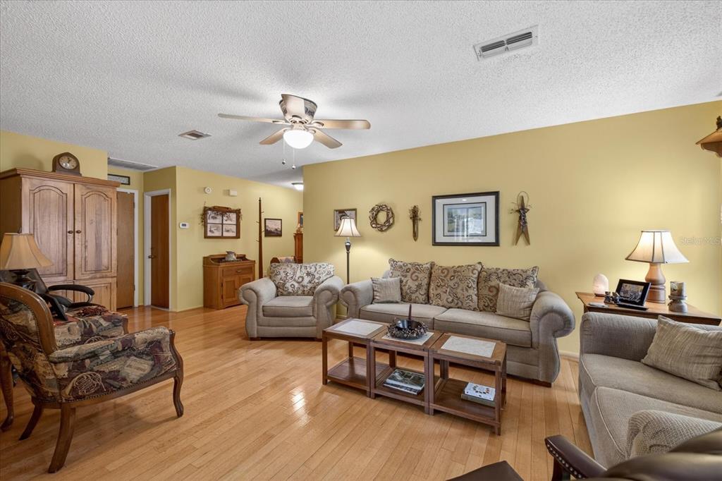 6336 Shane Lane New Port Richey, FL 34653 - Photo 20 of 39