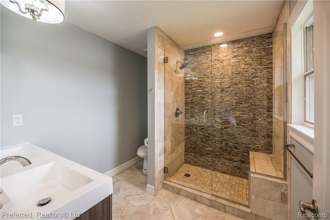 7506 McGuire Road Fenton, MI 48430 - Photo 23 of 50 DSC_1591.jpg