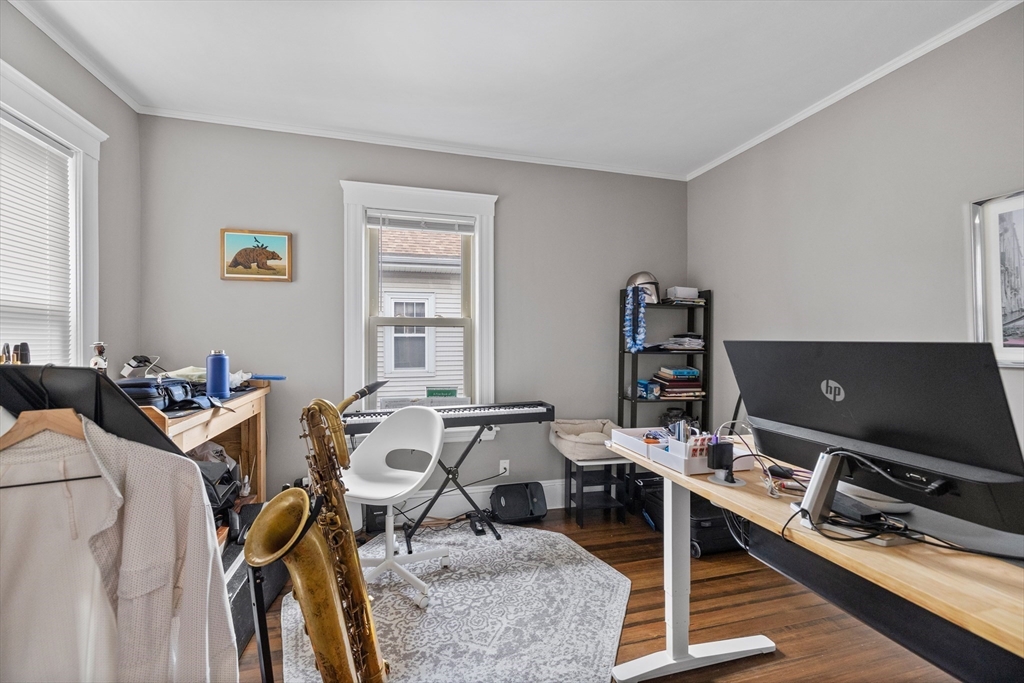 14-16 Malvern Avenue Somerville, MA 02144 - Photo 34 of 39 a workspace with furniture and window