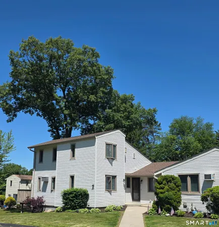 $200,000 | 132 Butternut Lane, Unit 138, Bristol, CT 06010