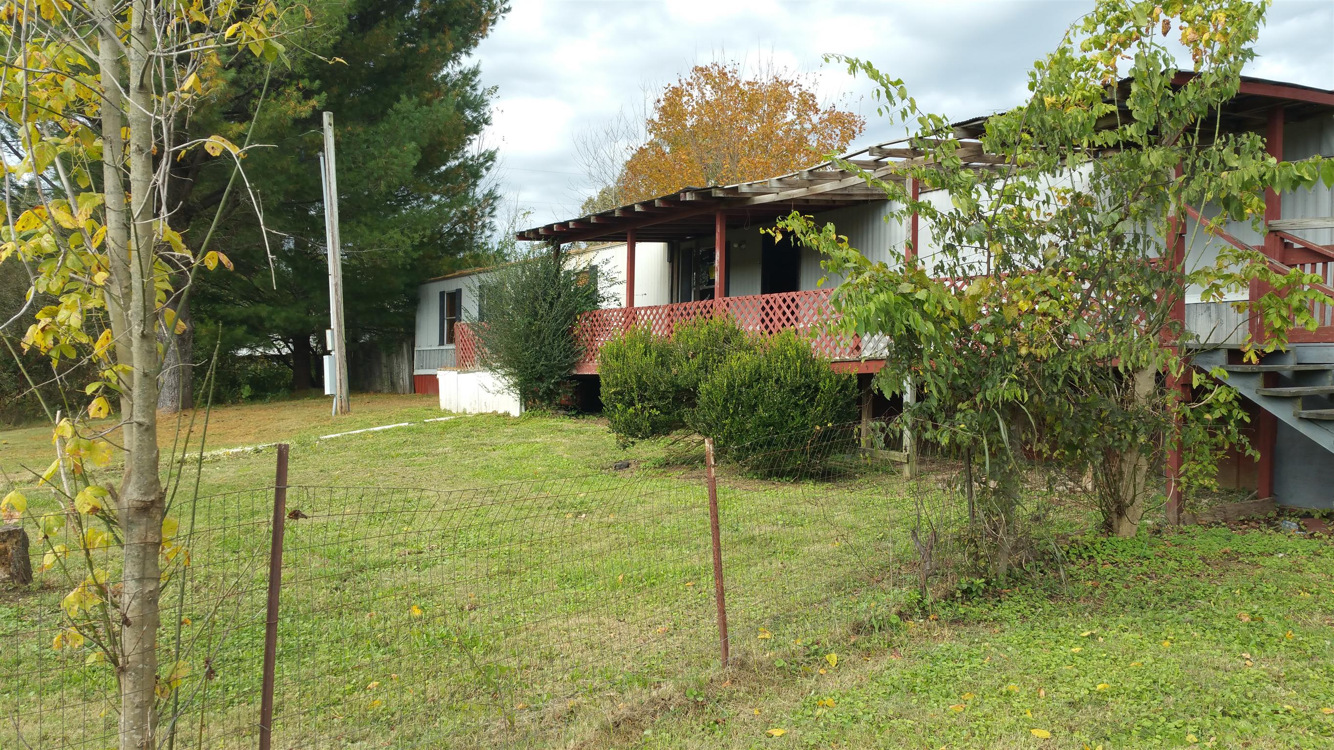 1423 Green Valley Road Lafayette, TN 37083 - Photo 3 of 13 Gallery Image 3