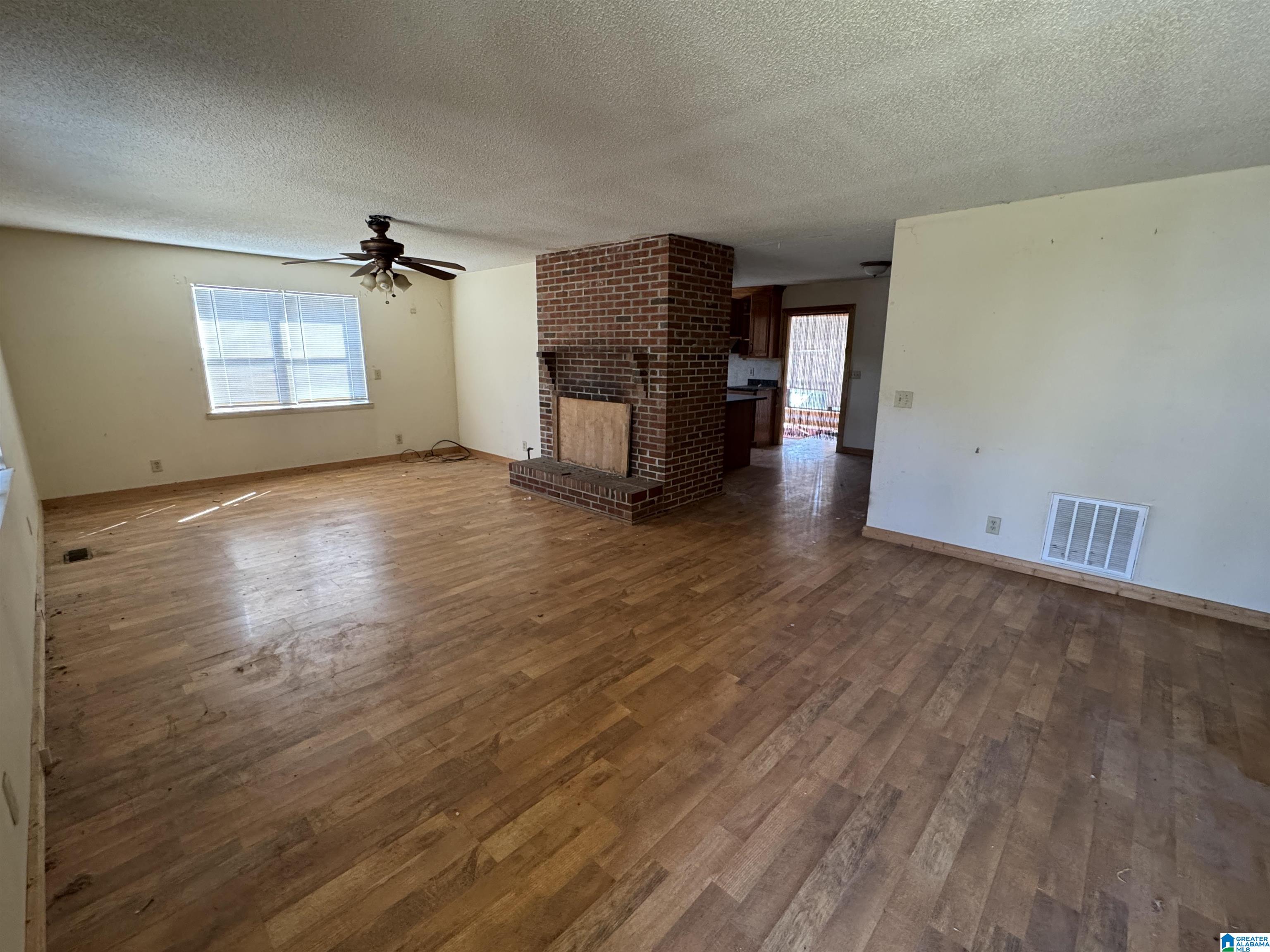 73 College Street Odenville, AL 35120 - Photo 6 of 14