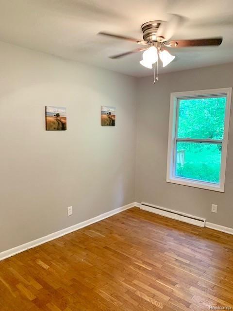 5254 Van Slyke Road Flint, MI 48507 - Photo 12 of 44 Bedroom