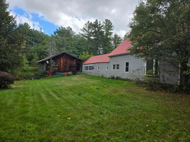 $219,900 | 295 East Mountain Road, Newport, NH 03773