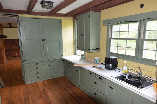 $219,900 | 295 East Mountain Road, Newport, NH 03773