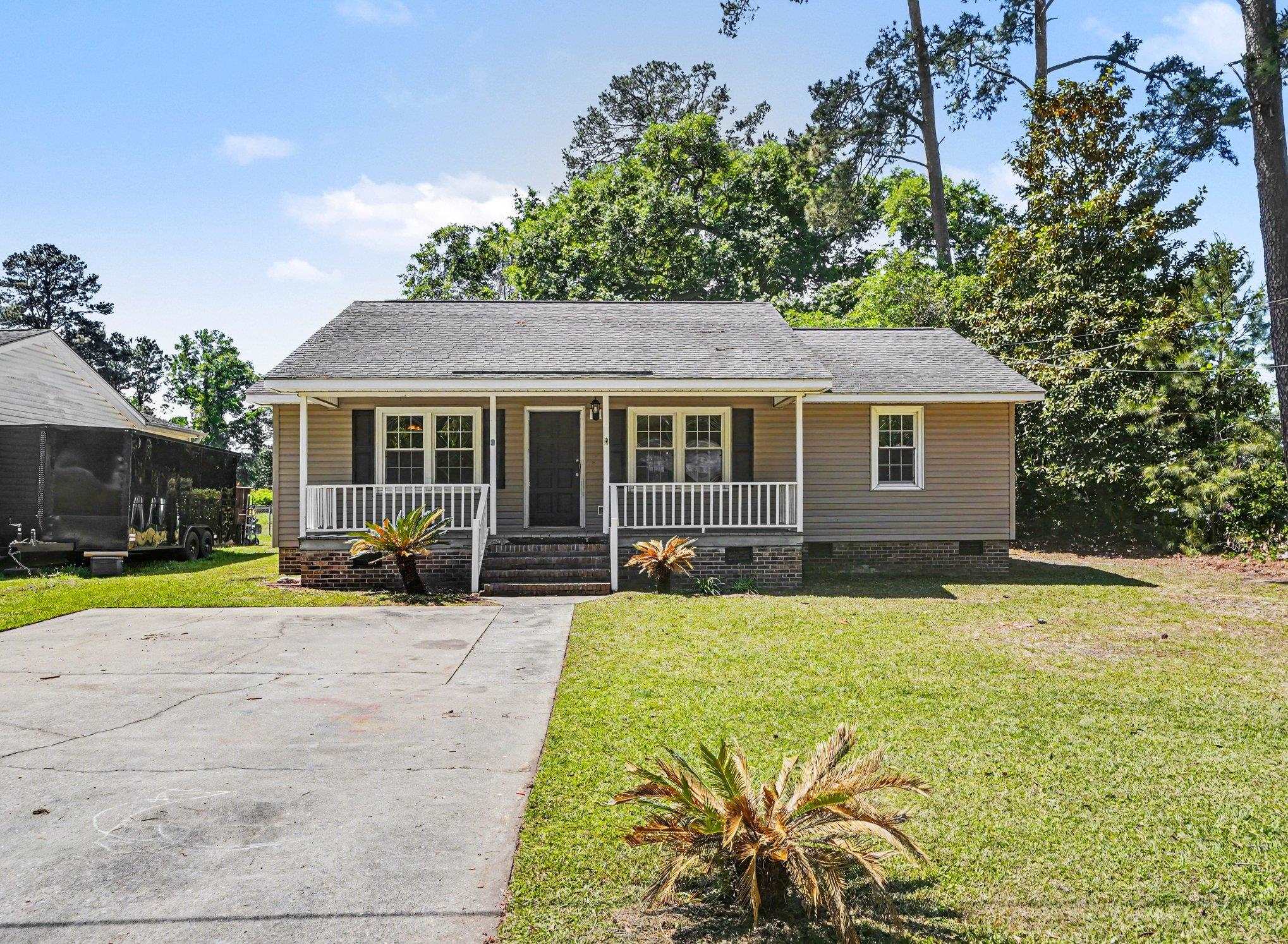 1305 Barker Street Conway, SC 29526 - Photo 2 of 27
