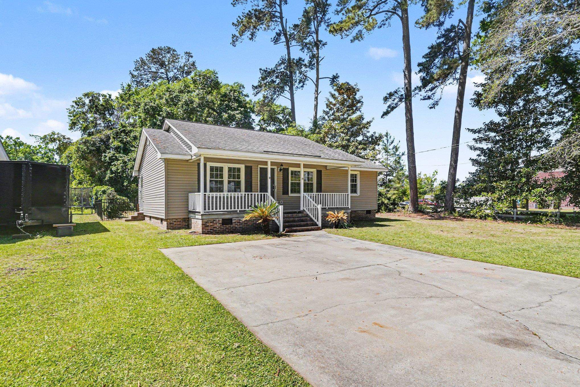 1305 Barker Street Conway, SC 29526 - Photo 4 of 27