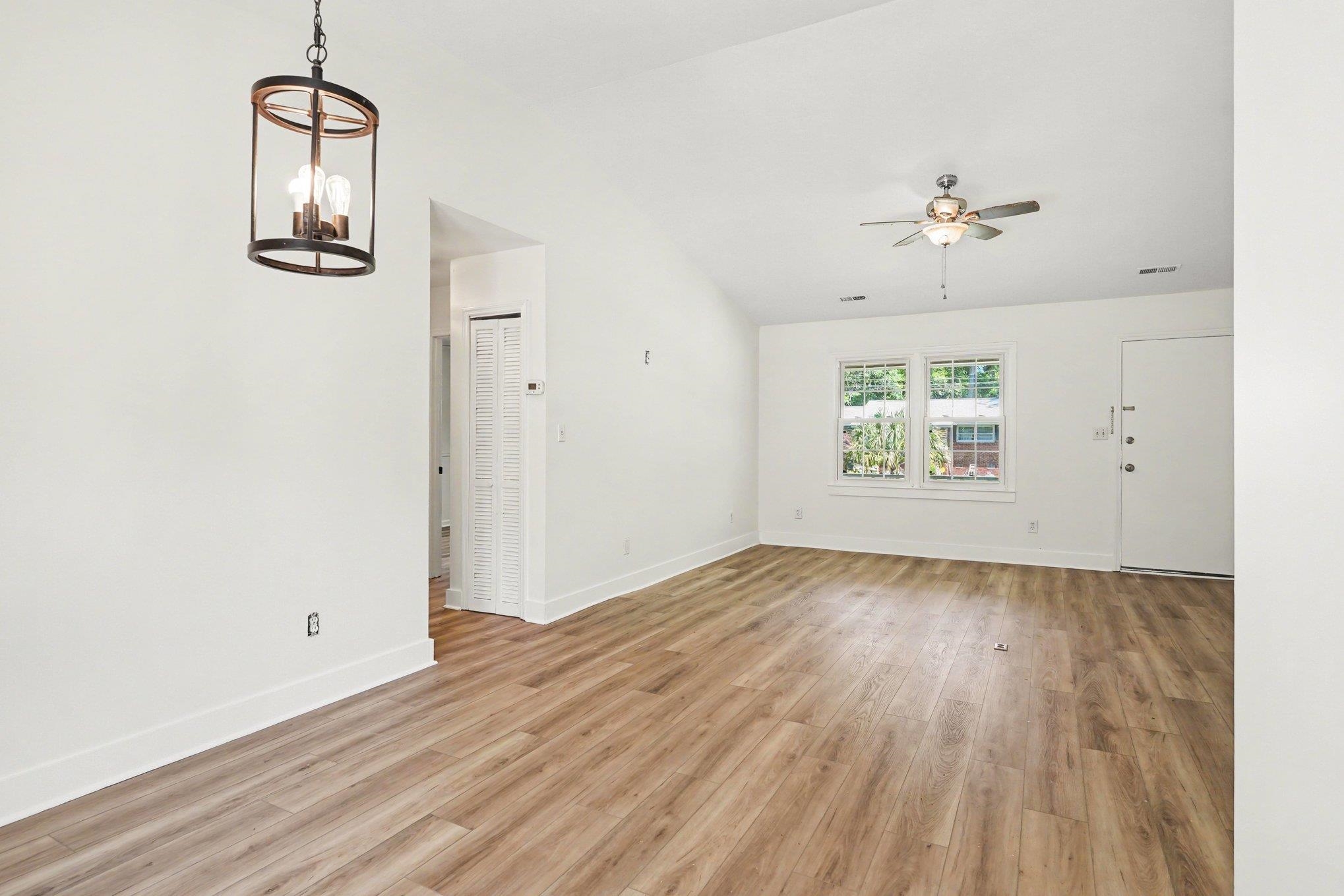 1305 Barker Street Conway, SC 29526 - Photo 6 of 27