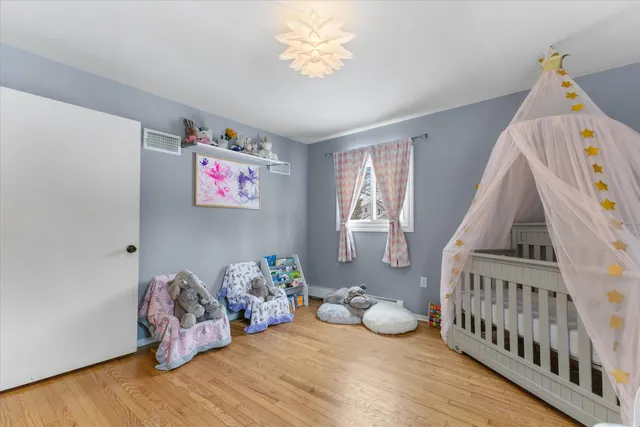 $569,900 | 12135 West Luther Avenue, Hales Corners, WI 53130