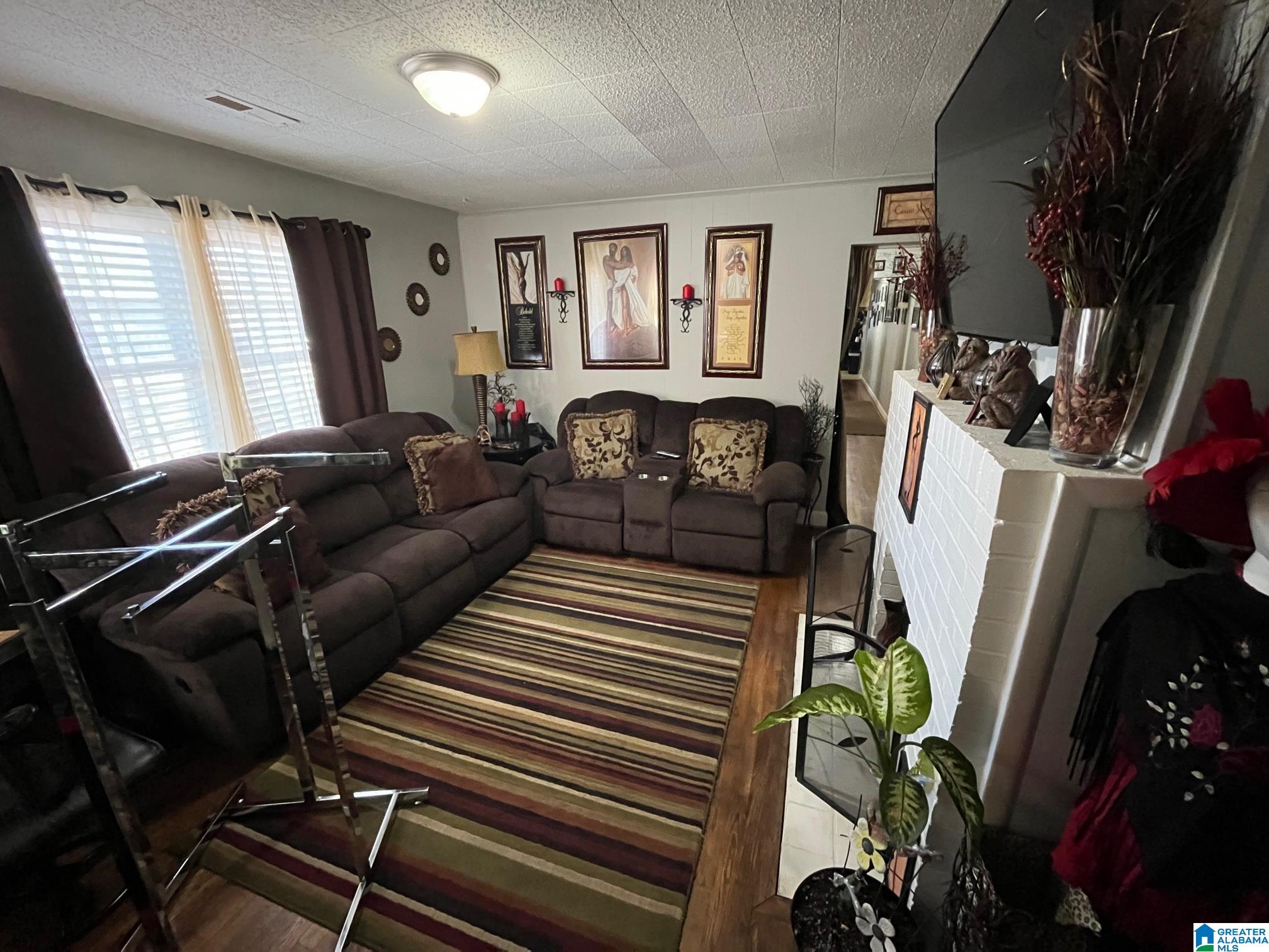 728 Gene Reed Road Birmingham, AL 35235 - Photo 2 of 7
