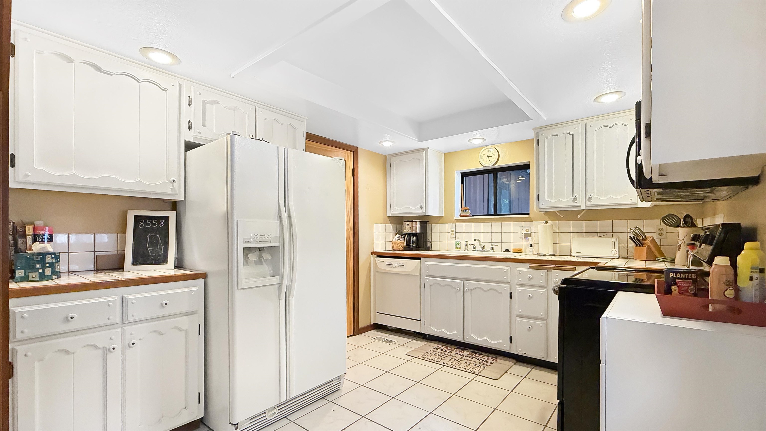 204 Poplar Valley Road Blairsden, CA 96103 - Photo 10 of 49