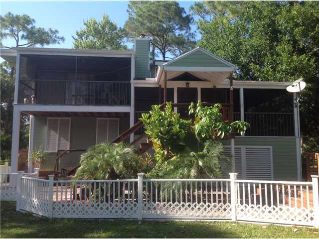 10481 154th Road North Jupiter, FL 33478 - Photo 1 of 25 Primary Photo