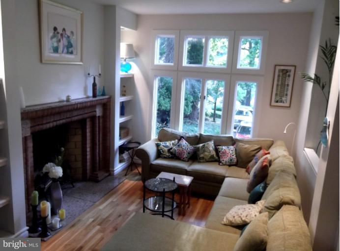 406 Ellsworth Drive Silver Spring, MD 20910 - Photo 2 of 30 Living Room