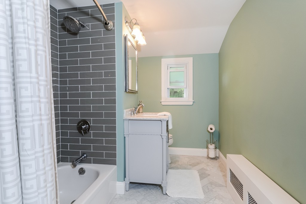 58 Barnard Road Worcester, MA 01605 - Photo 16 of 29 Gallery Image 16