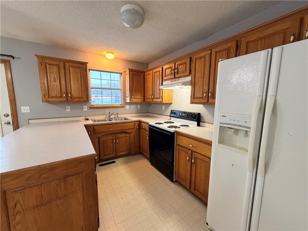 73 Northwest 291st Road Centerview, MO 64019 - Photo 8 of 30