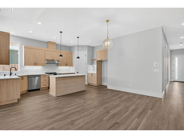 $539,000 | 736 Southeast 35th Street, Battle Ground, WA 98604