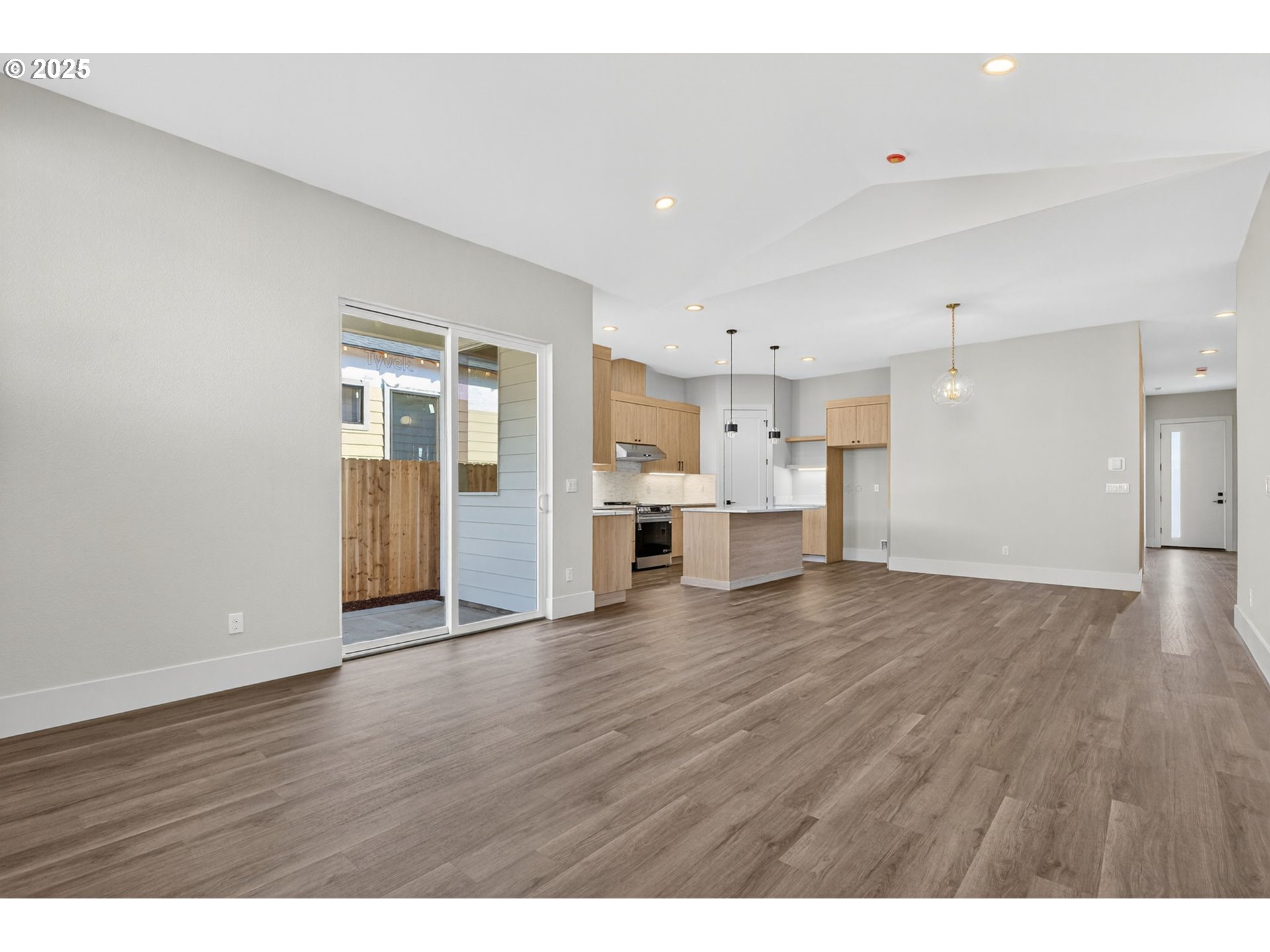 736 Southeast 35th Street Battle Ground, WA 98604 - Photo 15 of 34