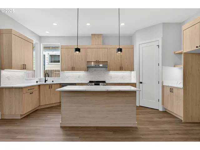 $539,000 | 736 Southeast 35th Street, Battle Ground, WA 98604