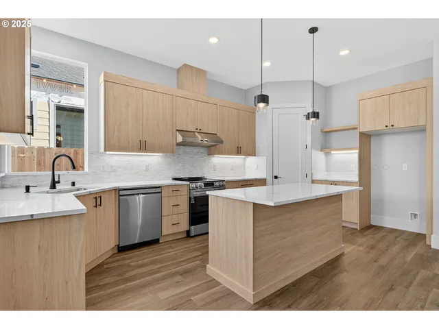 $539,000 | 736 Southeast 35th Street, Battle Ground, WA 98604