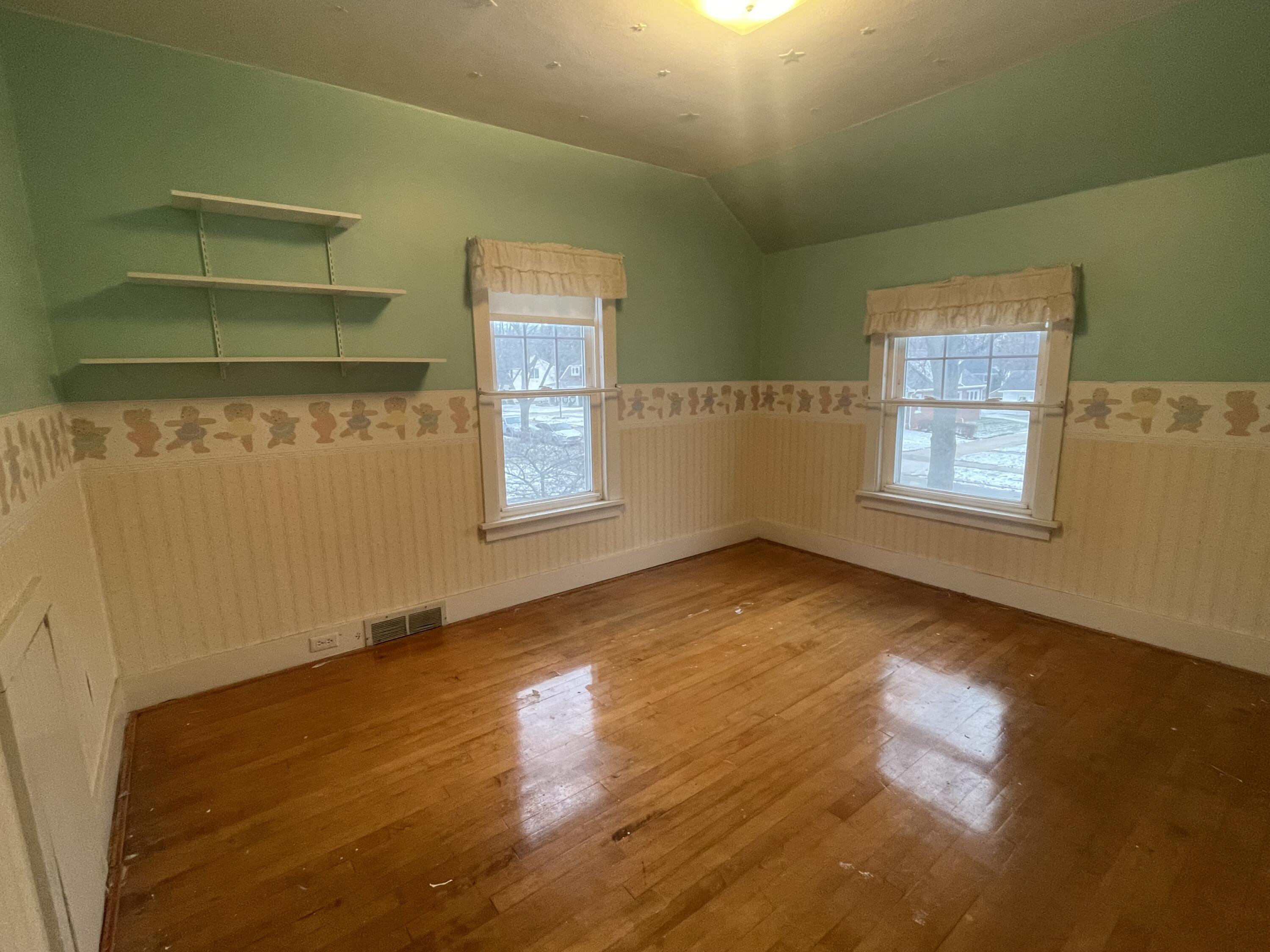 526 Pinetree Road Kohler, WI 53044 - Photo 17 of 26 Bedroom Upstairs