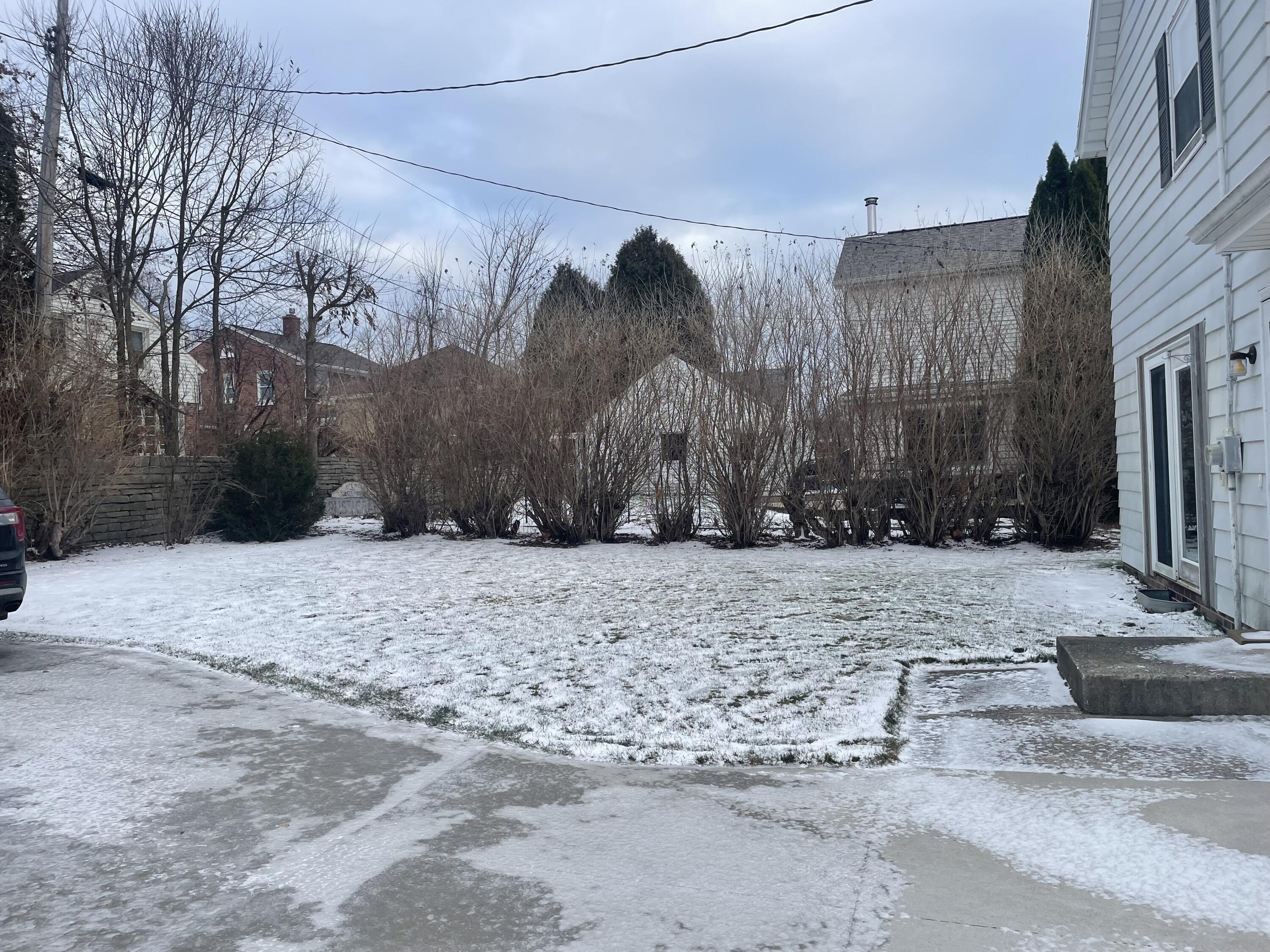 526 Pinetree Road Kohler, WI 53044 - Photo 25 of 26 Yard