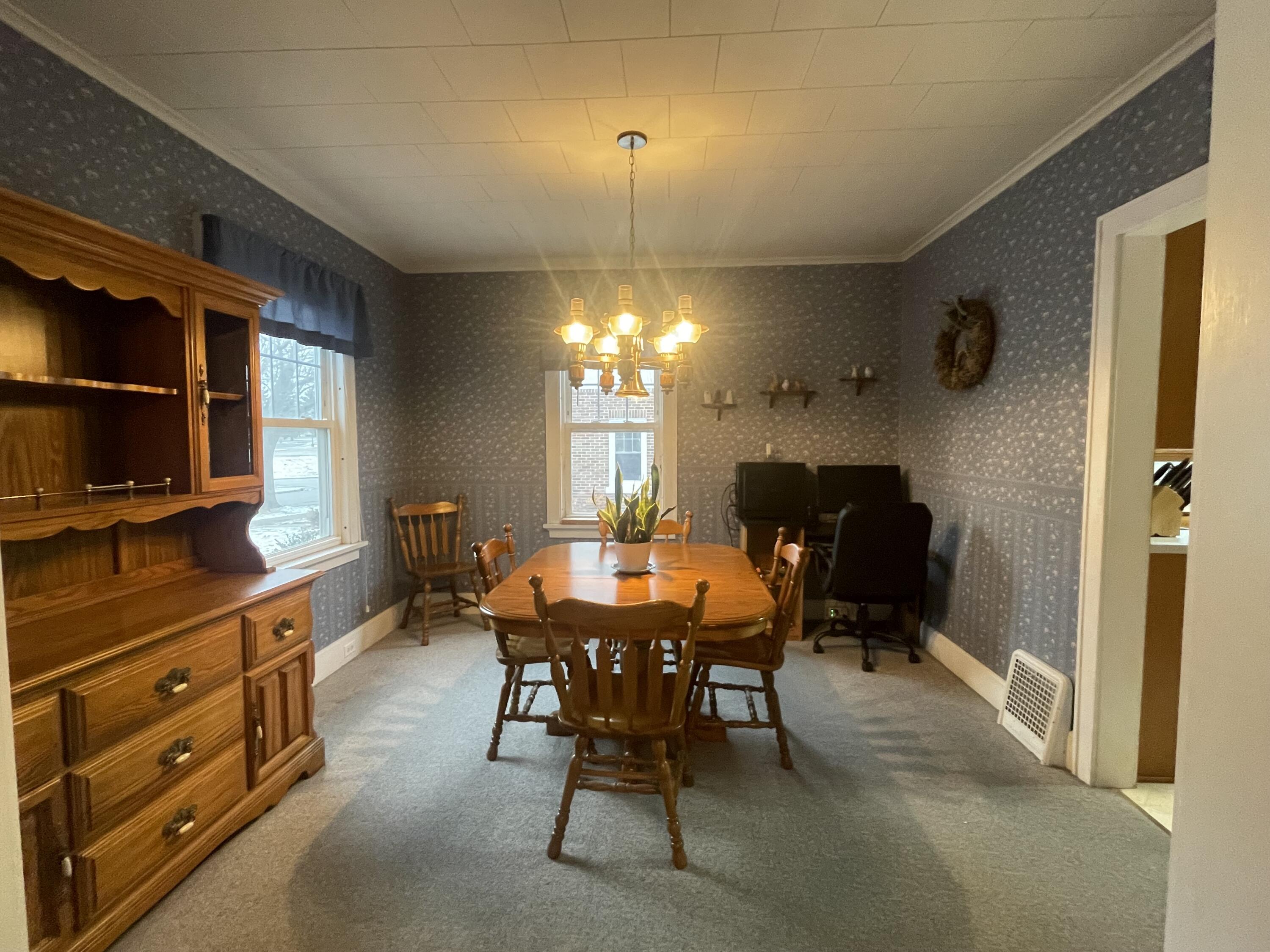 526 Pinetree Road Kohler, WI 53044 - Photo 10 of 26 Dining Room