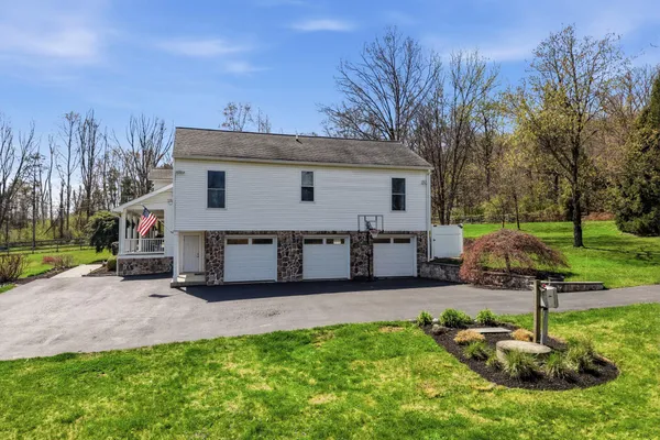 $689,900 | 1847 Gravel Pike, Perkiomenville, PA 18074