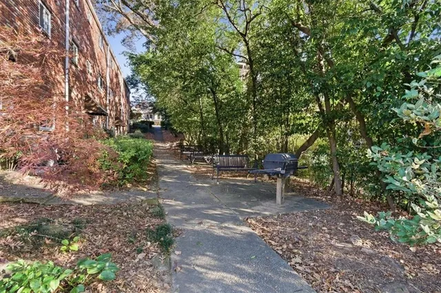 $1,900 | 343 8th Street Northeast, Unit T1, Atlanta, GA 30309