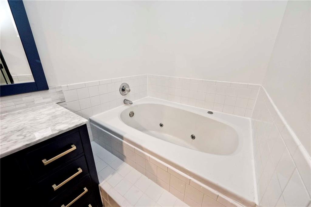 8124 Ehlerbrook Road Indianapolis, IN 46237 - Photo 22 of 24 Gallery Image 22