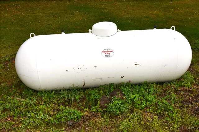 $100,000 | 8052 Wood Road, Trenton, NY 13354