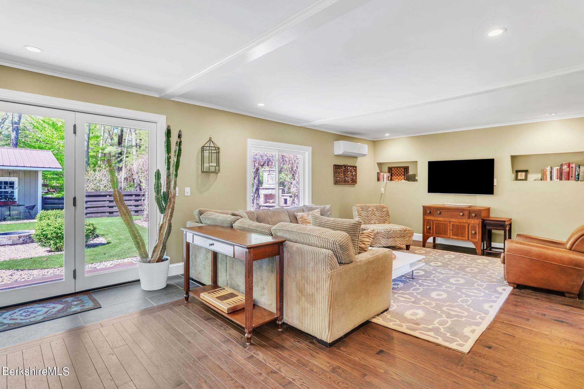 147 Tannery Road Westfield, MA 01085 - Photo 5 of 46 6_147 Tannery Rd-27