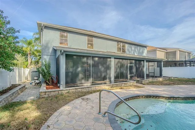 $610,000 | 2807 Windcrest Oaks Court, Valrico, FL 33594