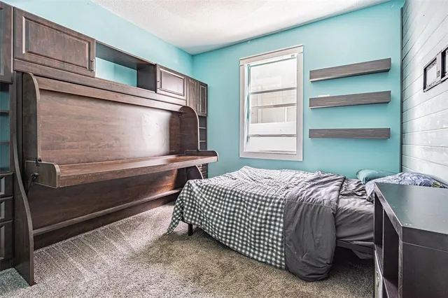 $610,000 | 2807 Windcrest Oaks Court, Valrico, FL 33594