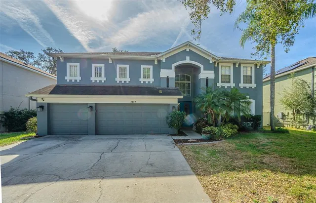$610,000 | 2807 Windcrest Oaks Court, Valrico, FL 33594