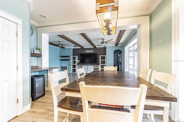 $610,000 | 2807 Windcrest Oaks Court, Valrico, FL 33594