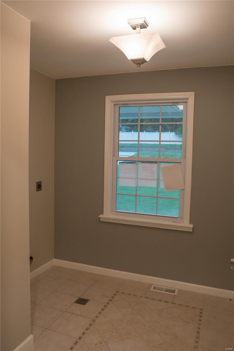 2080 St Peters Howell Road St. Peters, MO 63376 - Photo 5 of 73