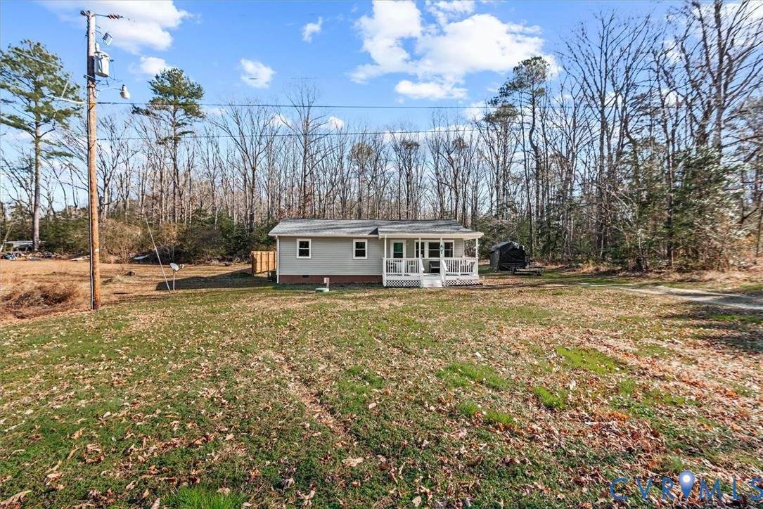 432 Gardys Lane Callao, VA 22435 - Photo 5 of 38