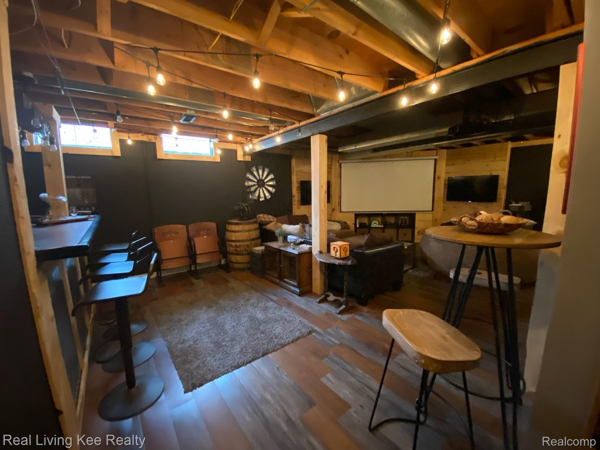 2786 Broadmoor Drive Rochester, MI 48309 - Photo 59 of 70 6.jpg